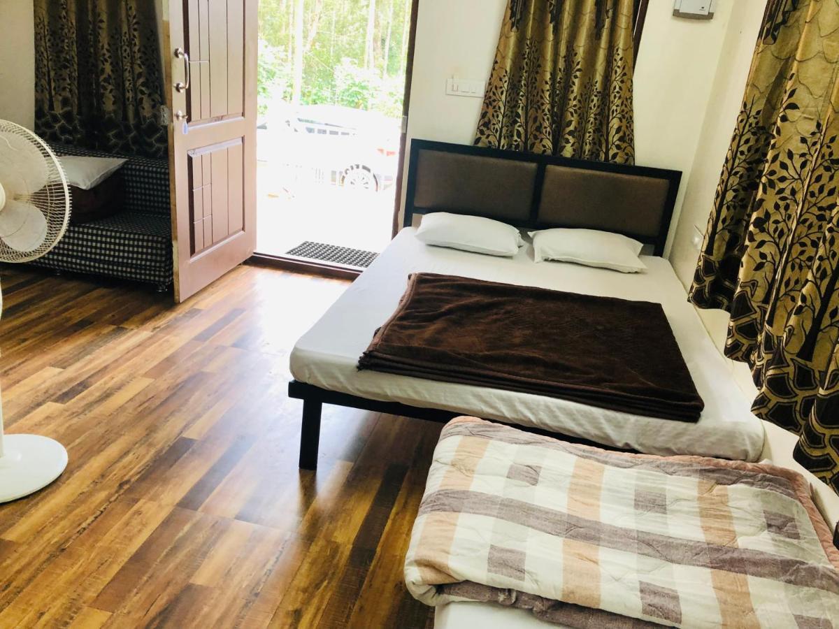 Silver Springs Homestay Chickmagalur Chikmagalur Exterior photo