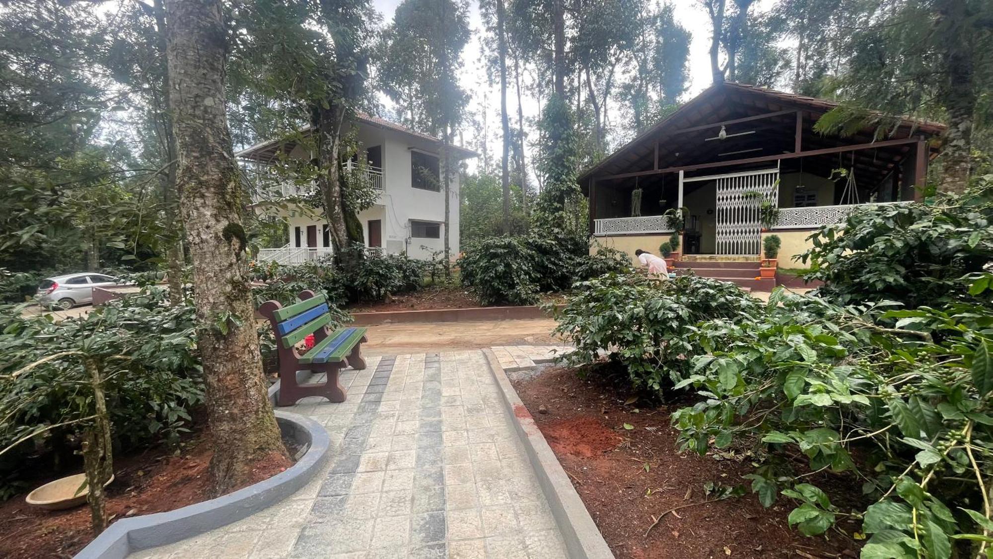 Silver Springs Homestay Chickmagalur Chikmagalur Exterior photo
