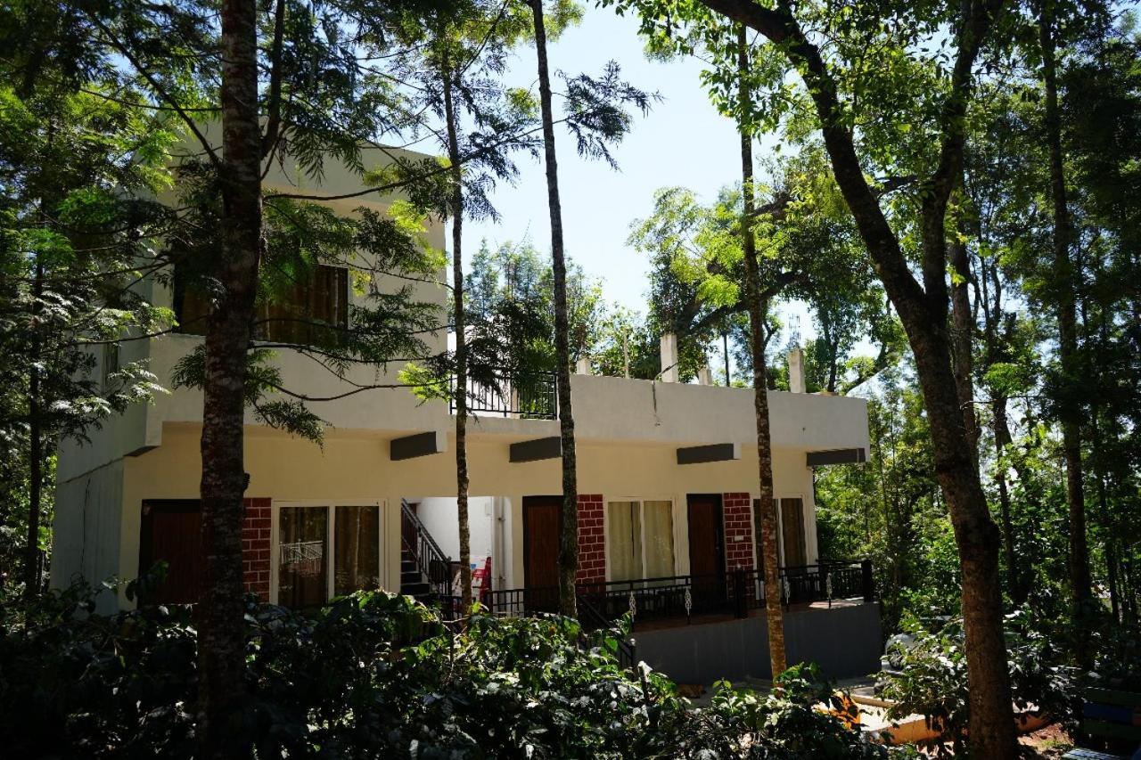 Silver Springs Homestay Chickmagalur Chikmagalur Exterior photo
